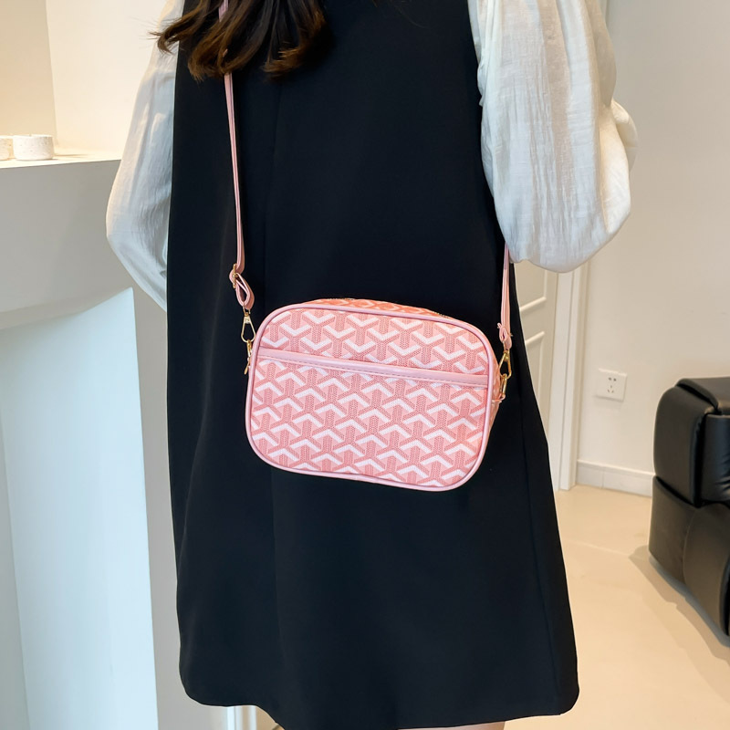2026 new hot selling women's crossbody bag, quilted printed pattern camera bag, spacious small square bag with free shipping