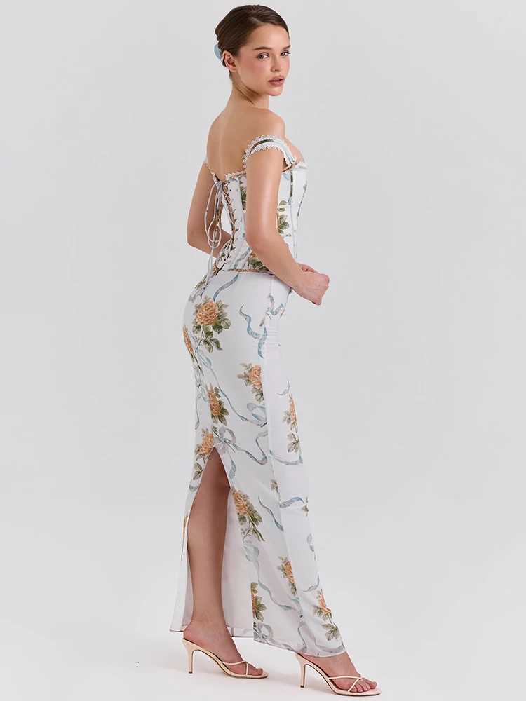 Mozision Vintage Print Sexy Maxi Dress Women Gown Summer Off-shoulder Sleeveless Backless Bodycon Club Party Long Dress Elegant C260331