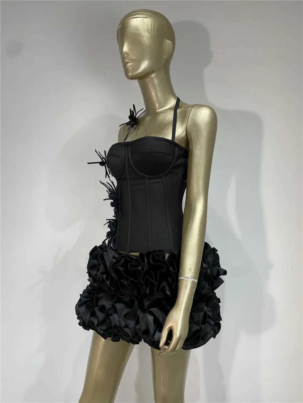 2025 New Designer Bandage Skirt Sets For Women Sexy Halter Bodycon Top And Flower Mini Skirt Two Piece Sets Evening Party Outfit C260331