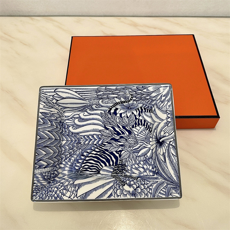 Designer Jewelry Box Home Jewelry Tray Men Ashtray Luxury Storage Plate Ceramics Boxes Printed Pattern Jewelry Cases Packging Fashion Watch Tray For Gift