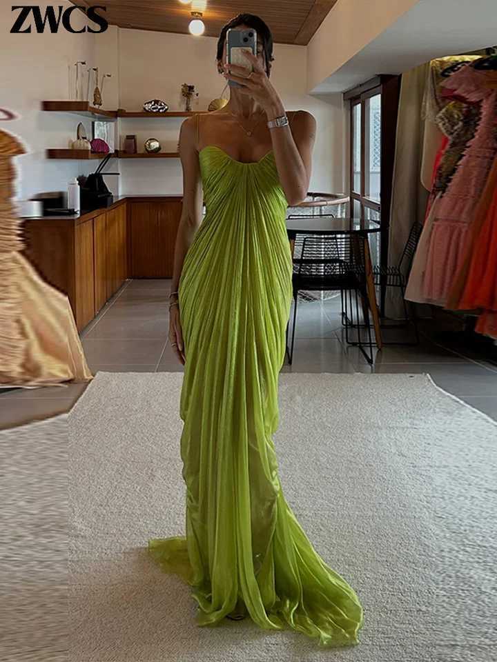Green Pleated Party Gowns 2026 Summer New Female Sexy Off Shoulder Sleeveless Backless Sling Dresses Womens Solid Long Dress C260331
