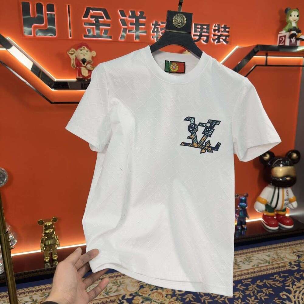 European Style 2026 New Summer High-End Embroidered Short-Sleeve T-Shirt For Men, Trendy Light Luxury Fashion Round-Neck Half-Sleeve Top Asia Size