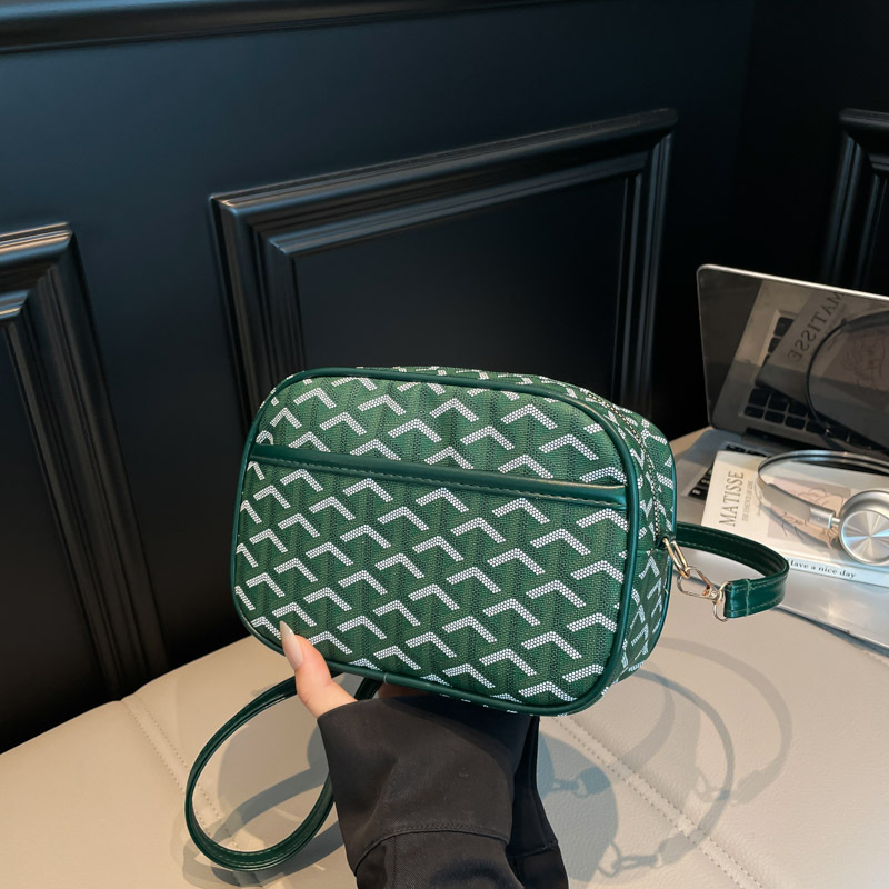 2026 new hot selling women's crossbody bag, quilted printed pattern camera bag, spacious small square bag with free shipping