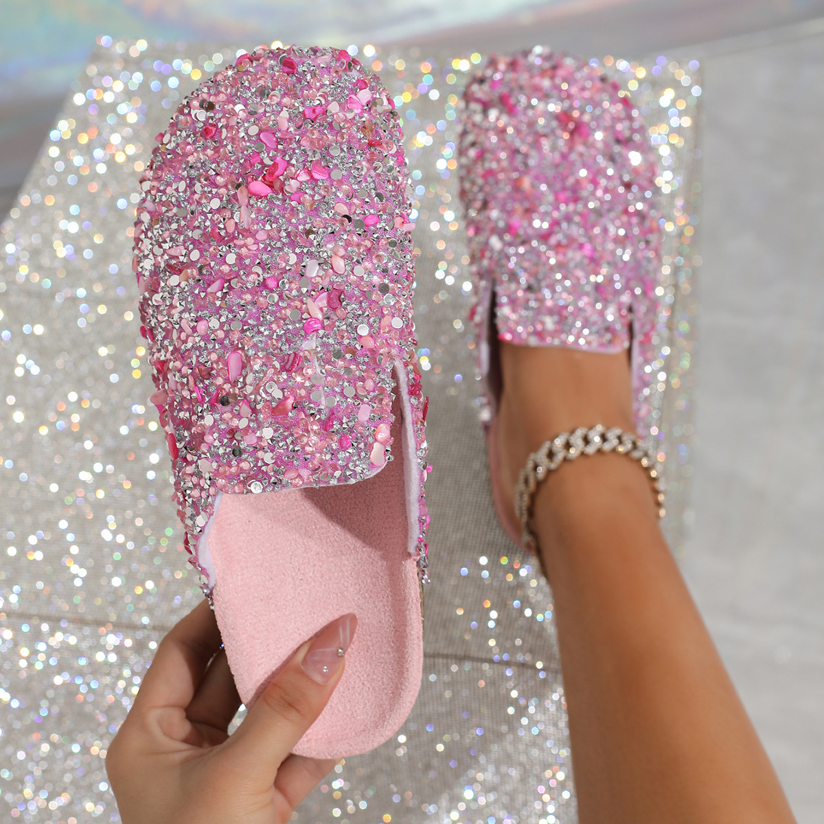 fashion slippers 2026 Women's Rhinestone Embellished Slide Slippers Sparkly Open Toe Flat House Shoes