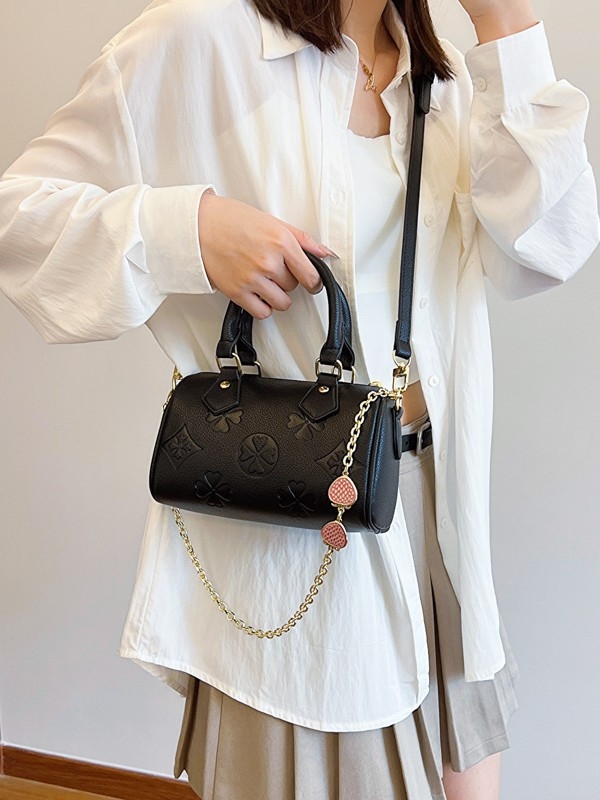 Retro women's handbag, free shipping, new hot selling pattern shoulder bag, multifunctional square crossbody bag, fashionable accessories