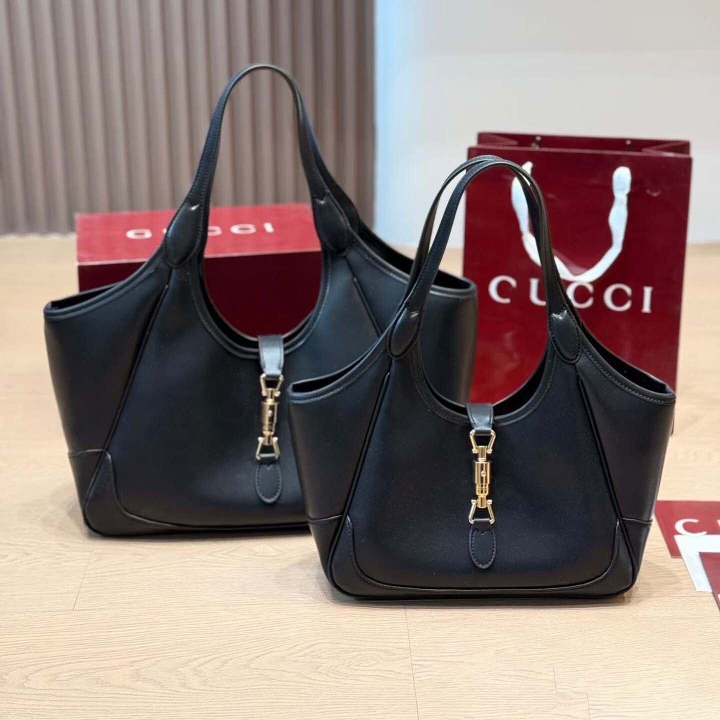 Tote bag Designer bag Women High Quality Luxury and Fashionable Cowhide Handbag Mercato Diamond Diamond grid Pattern Outdoor Leisure Multifunctional Shopping bag