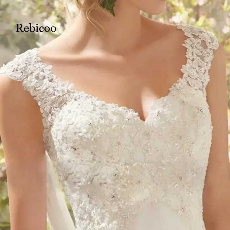 Fashion Bride Wedding Dress 2025 New Summer Trailing Host Catwalk Banquet Lace Evening Dress Women C260331