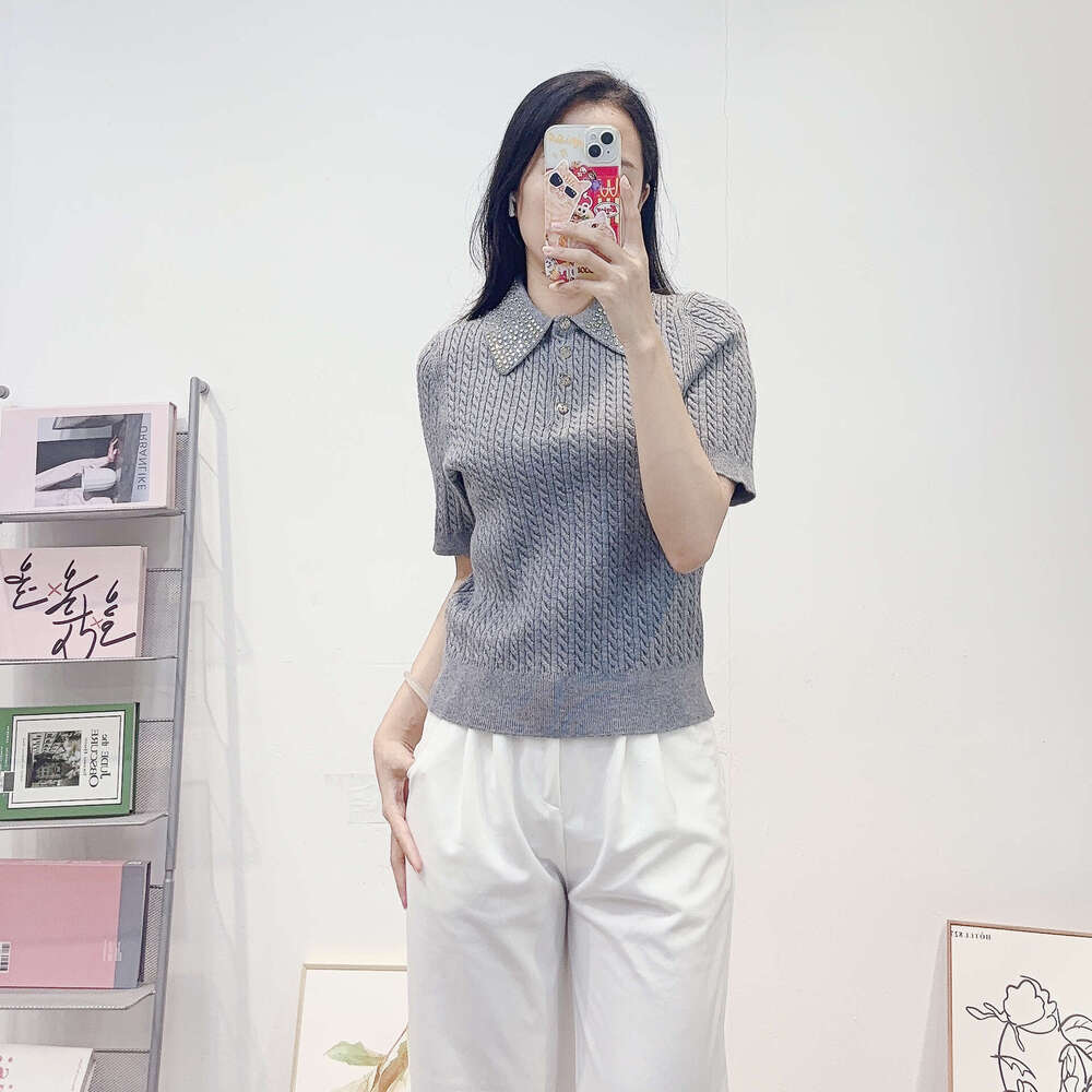 French luxury 2026 autumn women's fashion rhinestone polo collar ribbed sweater short sleeved k30 pullover elegant knit sweater