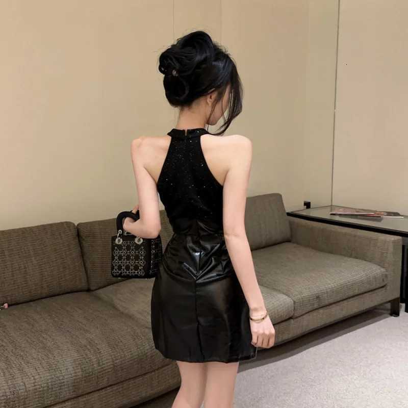 839Europe and America2026 French-style hollow-out rhinestone halter neck dress light luxury C260331