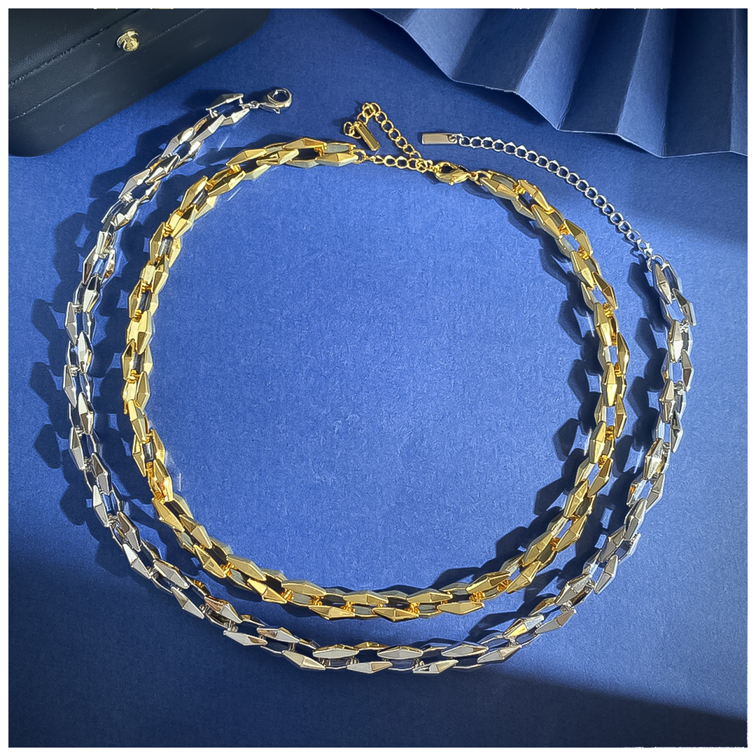 Designer Bracelet Bracelet for Women Stainless Steel 18K Gold Plated Bangle Modern Geometric Bangles Luxury Jewlery Designer for Women Elegant Timeles