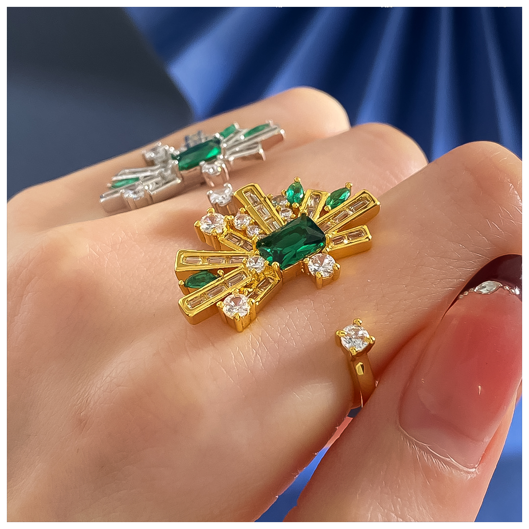 Designer Necklace Necklace for Women Geometric Half Fan Emerald Zircon Diamond Jewelry Set Earrings Necklace Ring Luxury Jewlery Designer for Women El