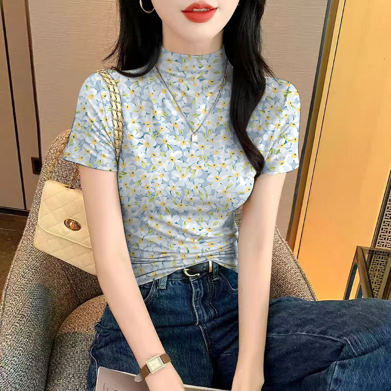 Ice Silk Designer Short Sleeved T-shirt For Women Summer New Fashion Outdoor Travel Half High Neck Base Shirt Slim Fit And Inner Plaid Top