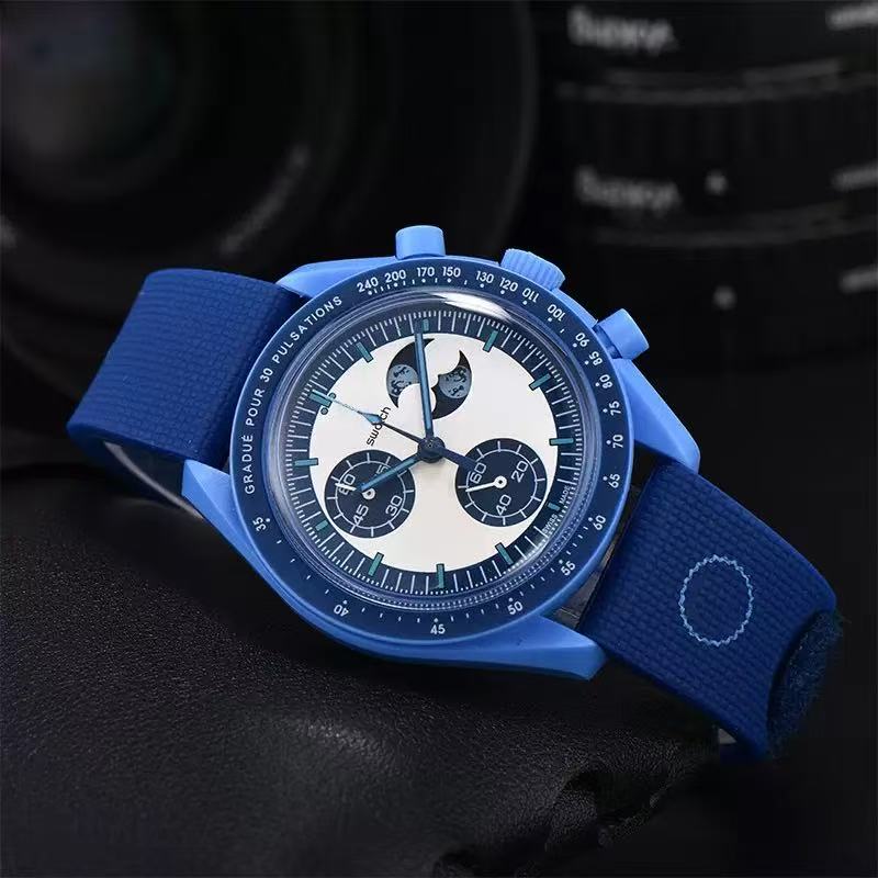 Men's Moonphase Chronograph Quartz Watch in Moonshine Gold, Moon Quarz Bioceramic Case 42mm Rubber strap