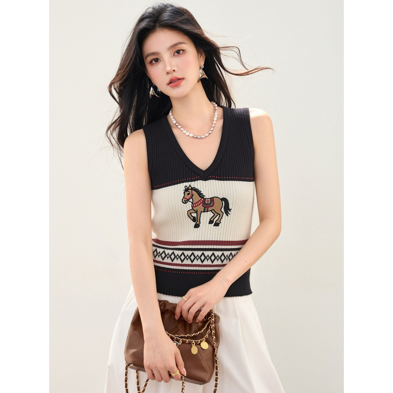 Real Shot 2026 Summer Retro Jacquard Knit Tank Top Designer V Neck Color Block Sleeveless Elegant Temperament Base Shirt For Women Ladies Daily Casual