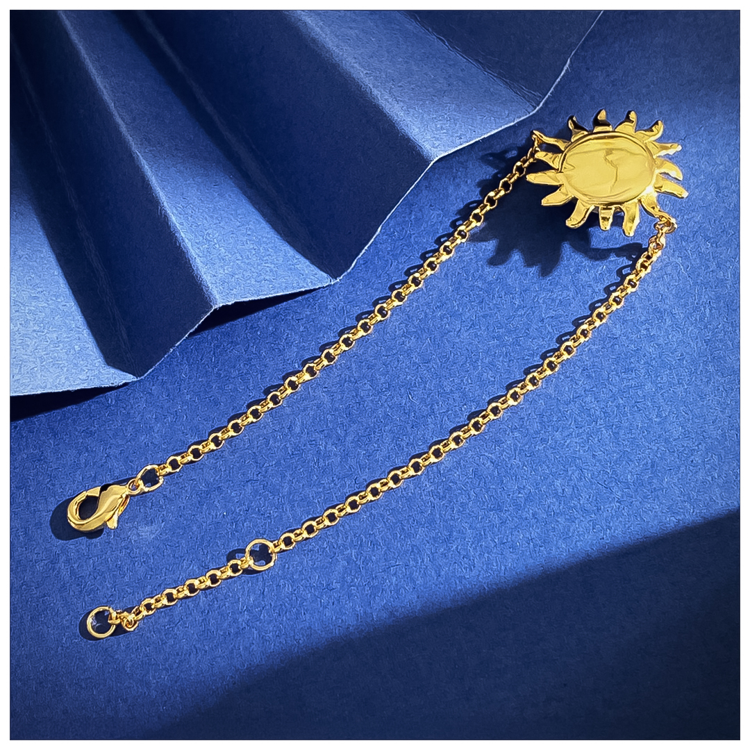 Designer Bracelet Bracelet for Women 18K Gold Plated Bangle Lapis Sunflower Charm Bangles Luxury Jewlery Designer for Women Elegant Statement Gift