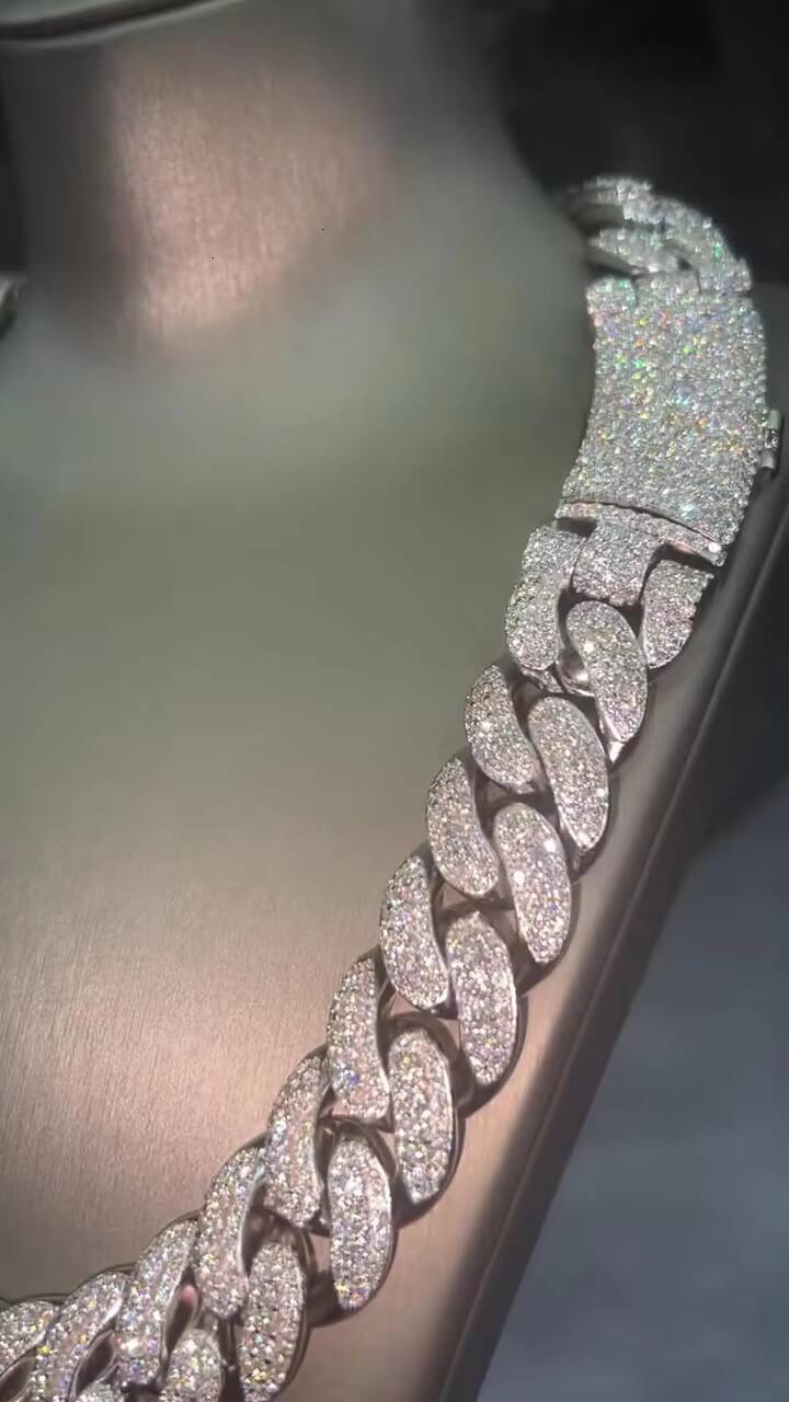 Wholesale Prong Set Iced Out Moissanite Cuban Link Chain 20mm 925 Silver VVS Hip Hop Jewelry Heavy Miami Cuban Necklace