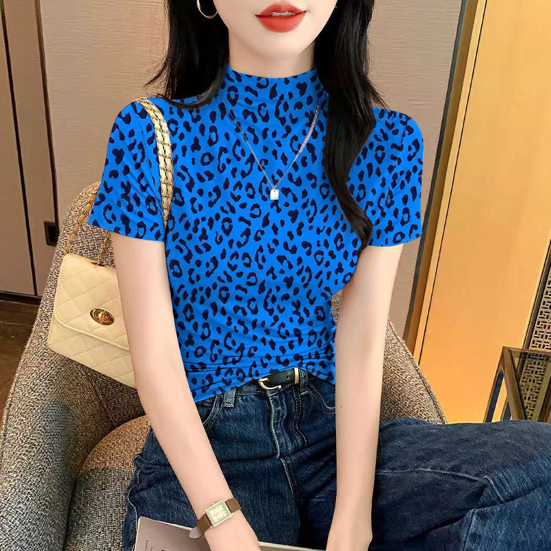 Ice Silk Designer Short Sleeved T-shirt For Women Summer New Fashion Outdoor Travel Half High Neck Base Shirt Slim Fit And Inner Plaid Top
