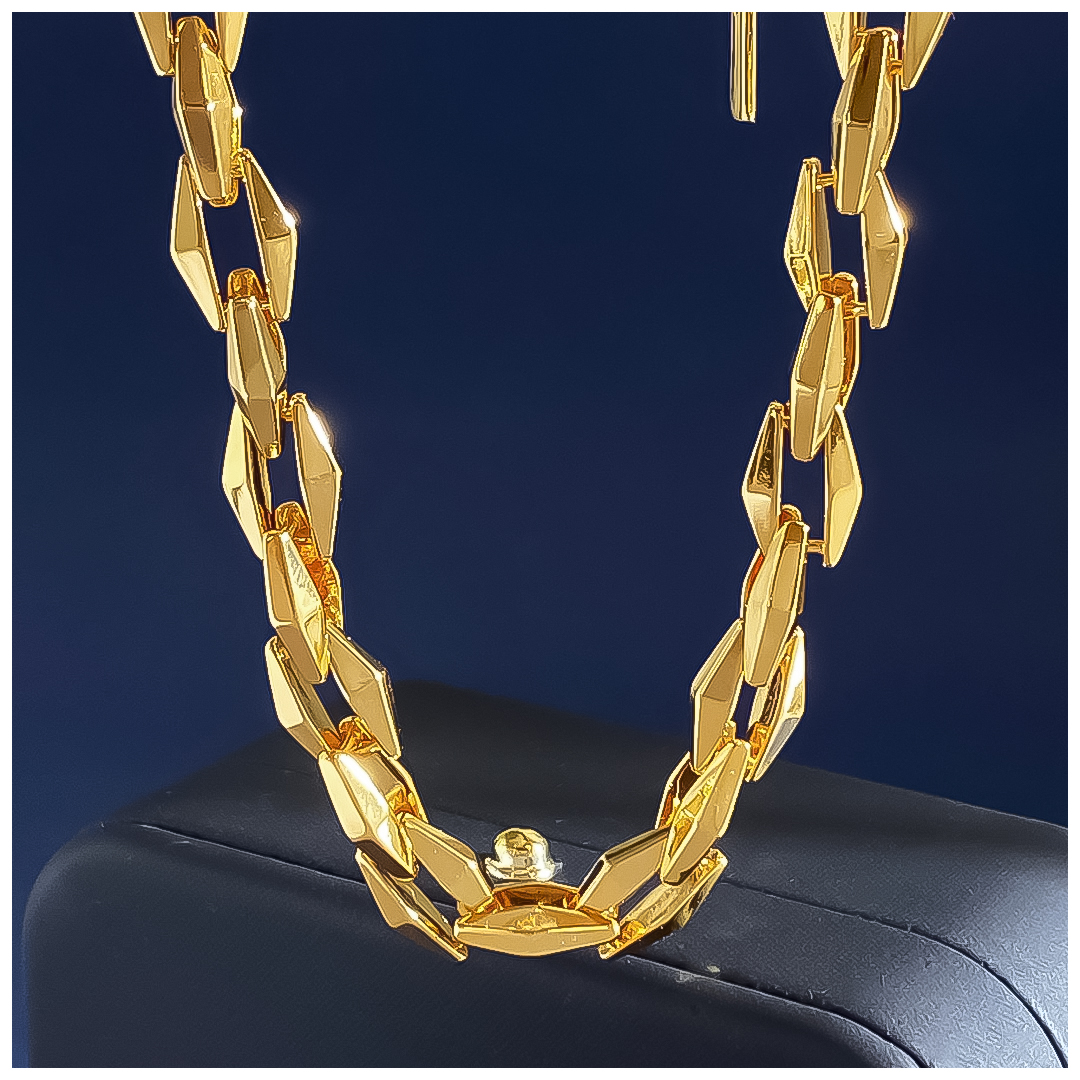 Designer Bracelet Bracelet for Women Stainless Steel 18K Gold Plated Bangle Modern Geometric Bangles Luxury Jewlery Designer for Women Elegant Timeles