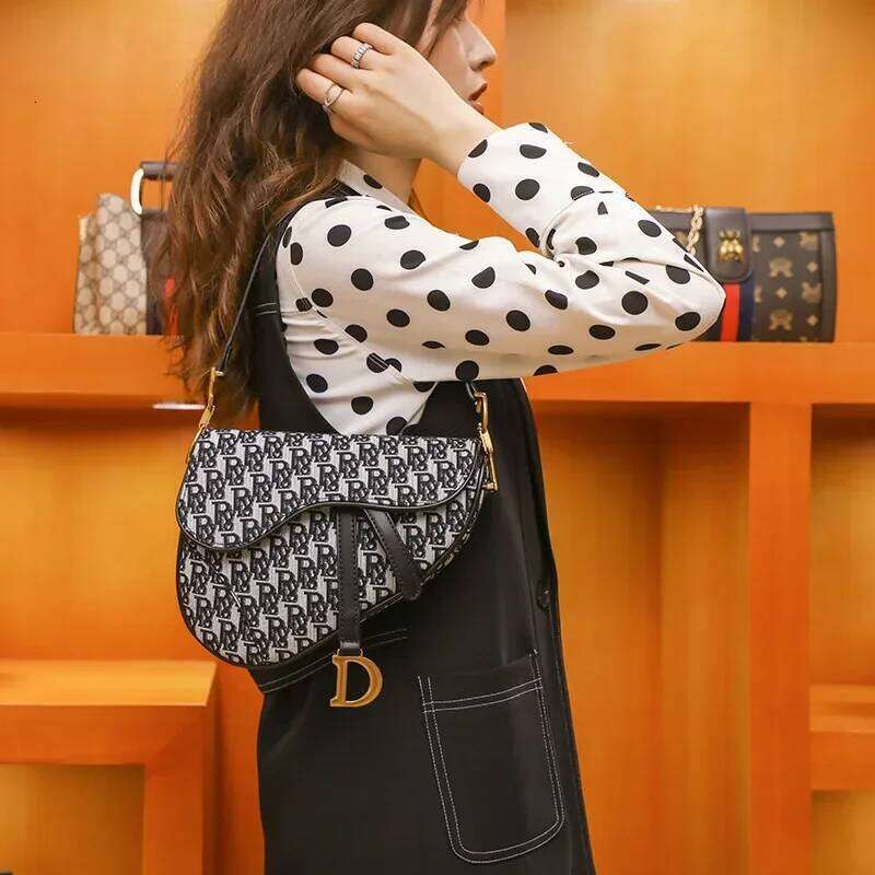 Pi8 23*20*6Cm Luxury Bags Designer Crossbody Shoulder Purses Handbag Women Clutch Travel Tote Bag