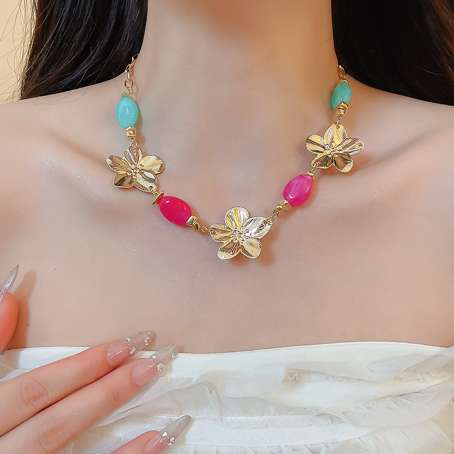 European American cross-border acrylic flower pendant earring necklace set, Bohemian court style, exaggerated and elegant jewelry - view 7