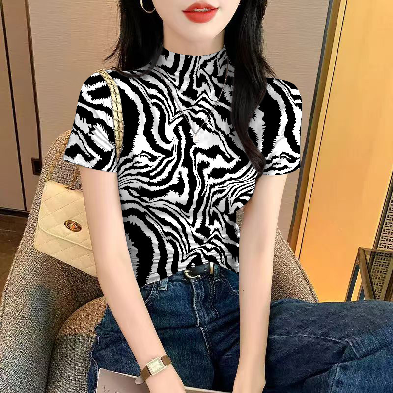 Ice Silk Designer Short Sleeved T-shirt For Women Summer New Fashion Outdoor Travel Half High Neck Base Shirt Slim Fit And Inner Plaid Top