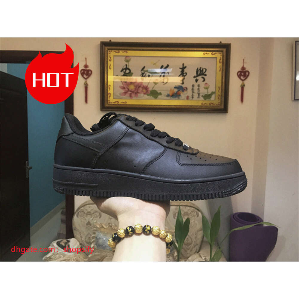 Designers 1 07 Men Low Casual Shoes Trainers All White Black Wheat Skateboard ONE Leather Tennis Sports Jogging Shoe Brand High ForC Women Running Out