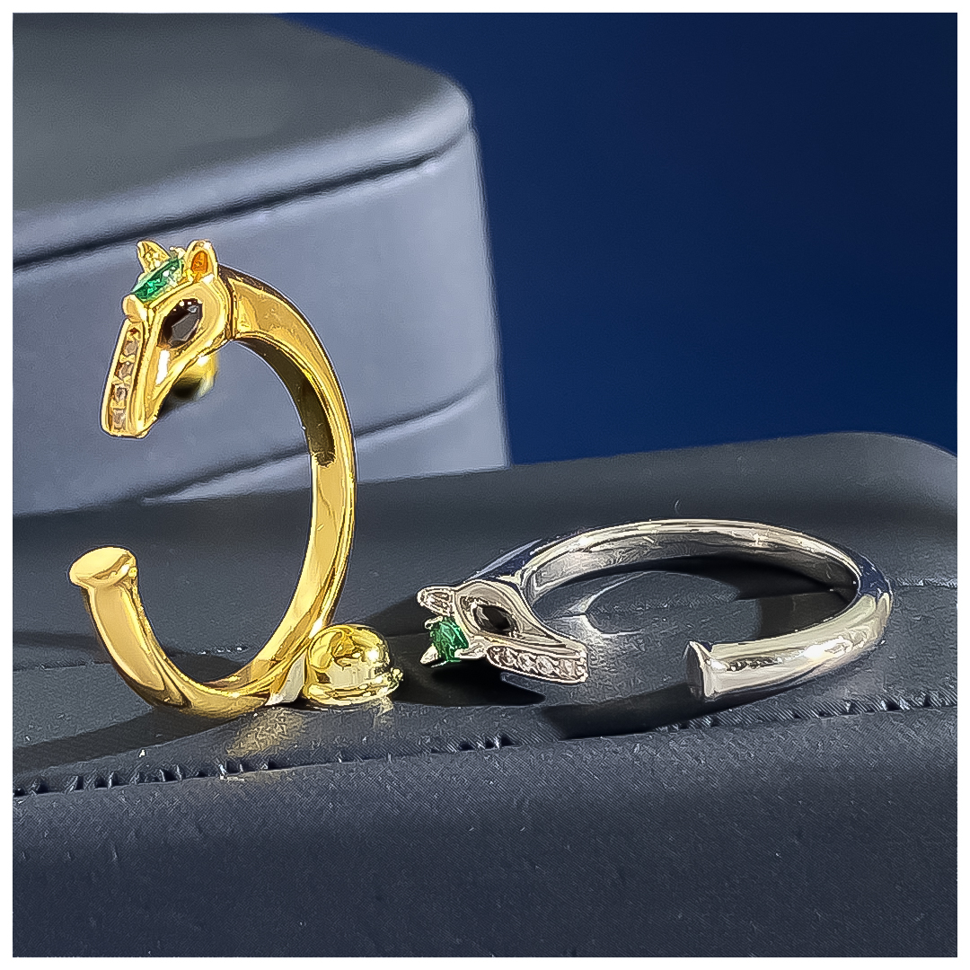 Designer Ring for Women Diamond Emerald Zircon Horse Open Rings Luxury Jewlery Designer for Women Timeless Elegant Sparkling Premium Gift Statement