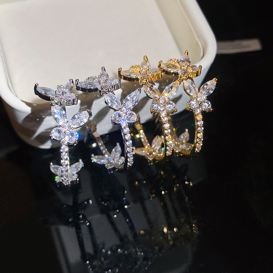 Women's Fashion Luxury High-Carbon Diamond Butterfly Letter Zircon Earrings Manufacturer Wholesale - view 8