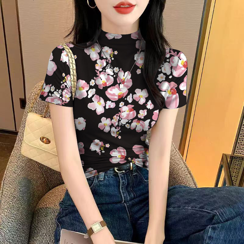 Ice Silk Designer Short Sleeved T-shirt For Women Summer New Fashion Outdoor Travel Half High Neck Base Shirt Slim Fit And Inner Plaid Top