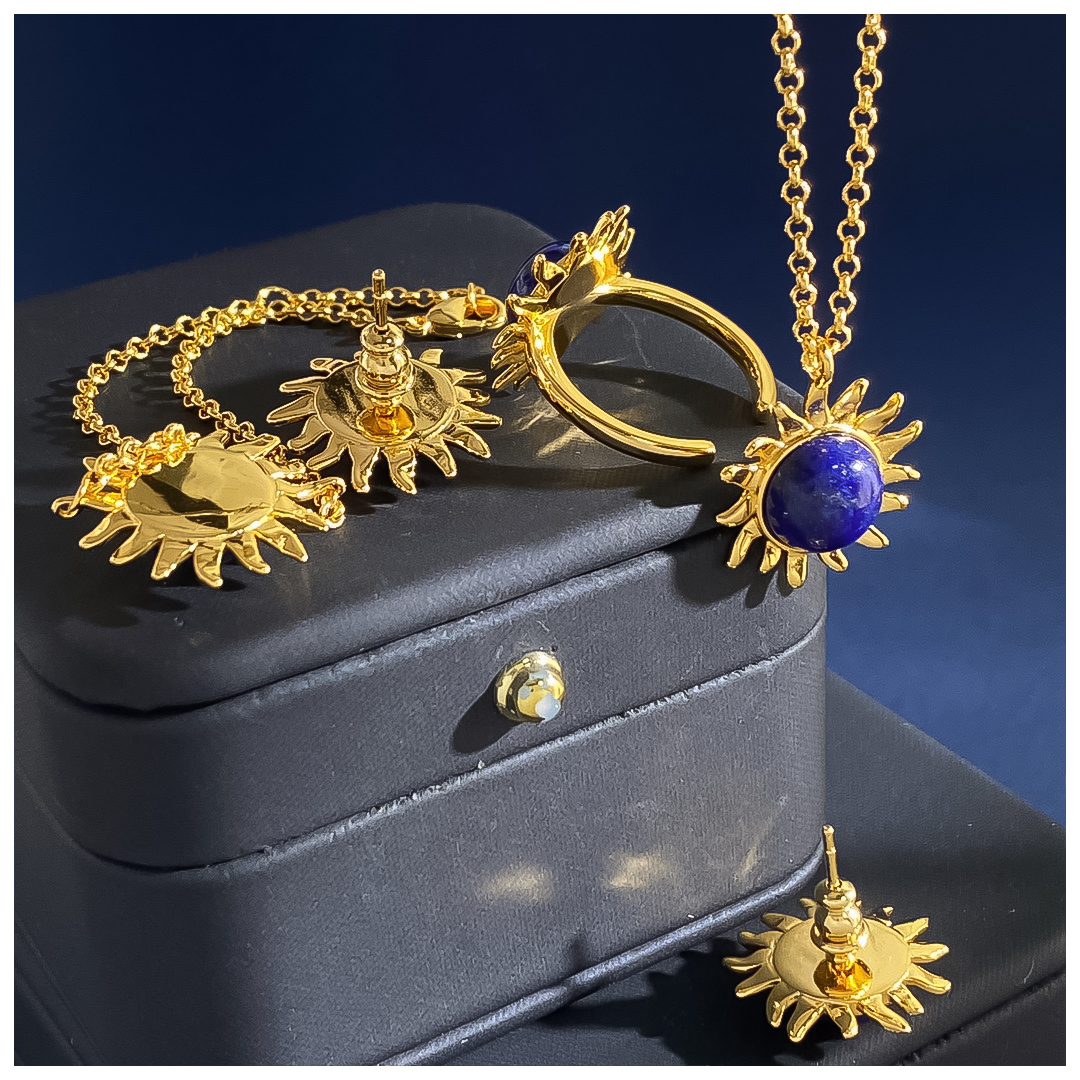 Designer Bracelet Bracelet for Women 18K Gold Plated Bangle Lapis Lazuli Flower Starburst Bangles Luxury Jewlery Designer for Women Timeless Gift