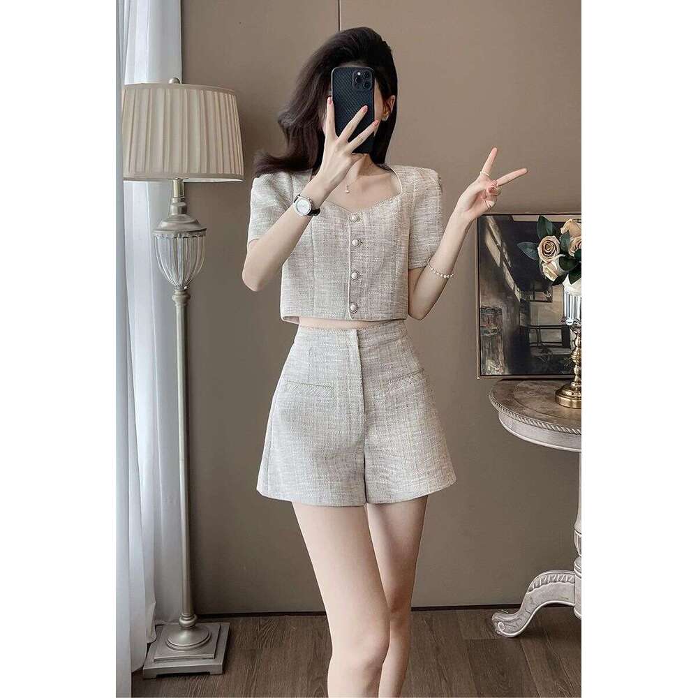 Designer 2026 2026 Summer Collection: Women's High-waisted Fashionable Chic Wide-leg Shorts Set, Youthful Luxury And Elegant Two-piece Outfit Fre