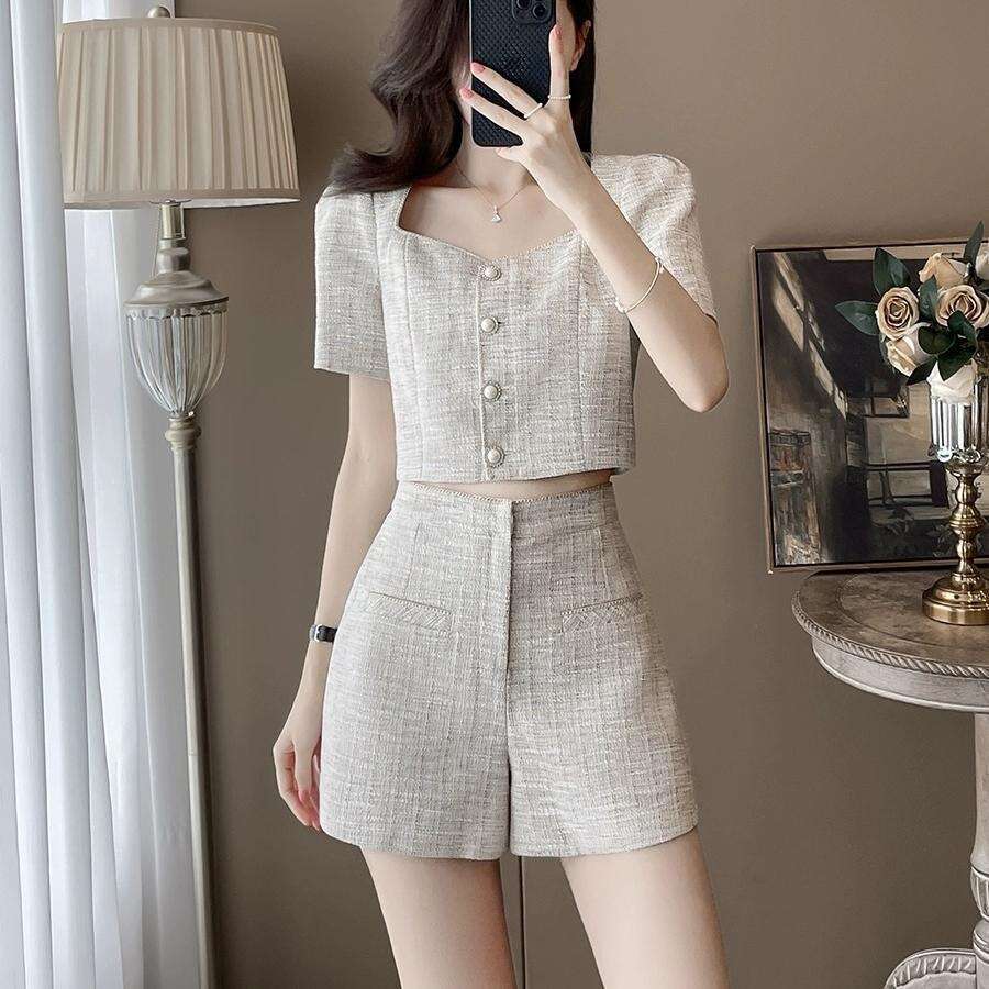 Designer 2026 2026 Summer Collection: Women's High-waisted Fashionable Chic Wide-leg Shorts Set, Youthful Luxury And Elegant Two-piece Outfit Fre