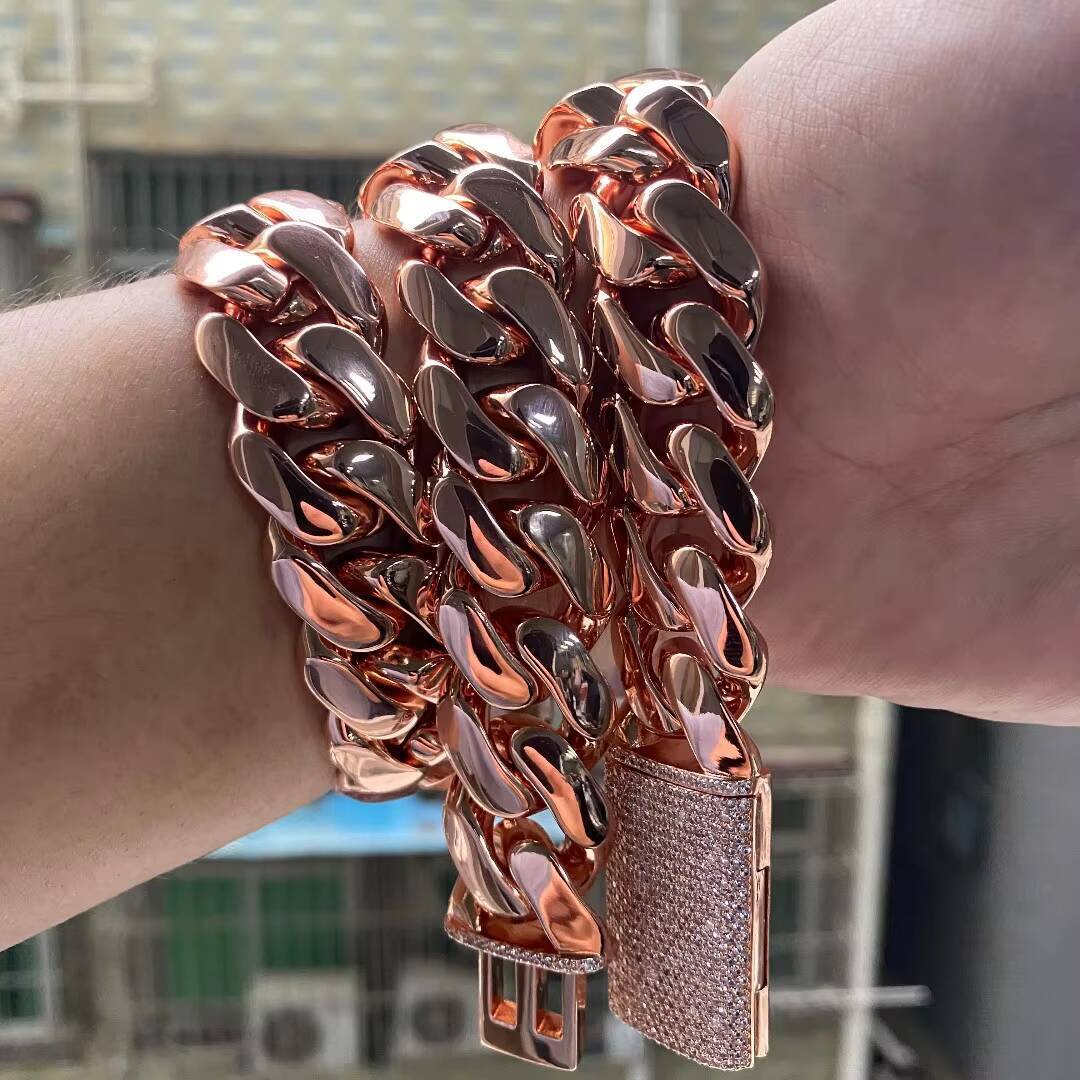 Customized Moissanite 20mm 14K Rose Gold Plated Cuban Chain 3D Clasp Miami Cuban Link Chain