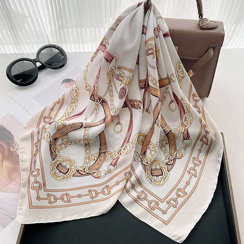 Luxury Lady Chain Print Square Simulated Silk Thin Neck Scarf Fashion Sunscreen Headscarf For Women 70x70cm 26Y0430