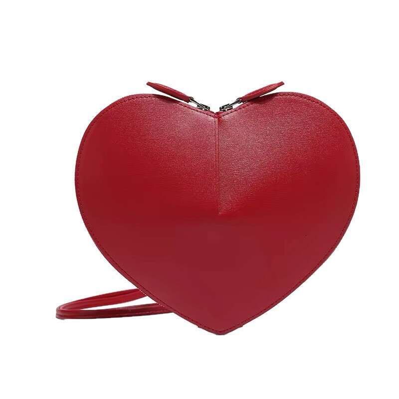 Cross-border best-selling shoulder and underarm crossbody bag, niche high-quality three-dimensional heart-shaped bag for women