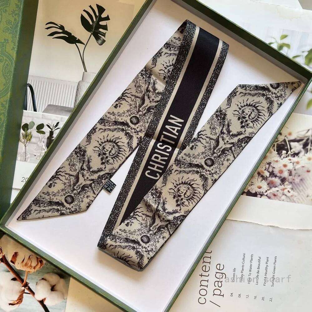 French New Versatile Tarot Black and White Plain Fashion Long Ribbon Small Scarf Decorative Bags 26Y0430