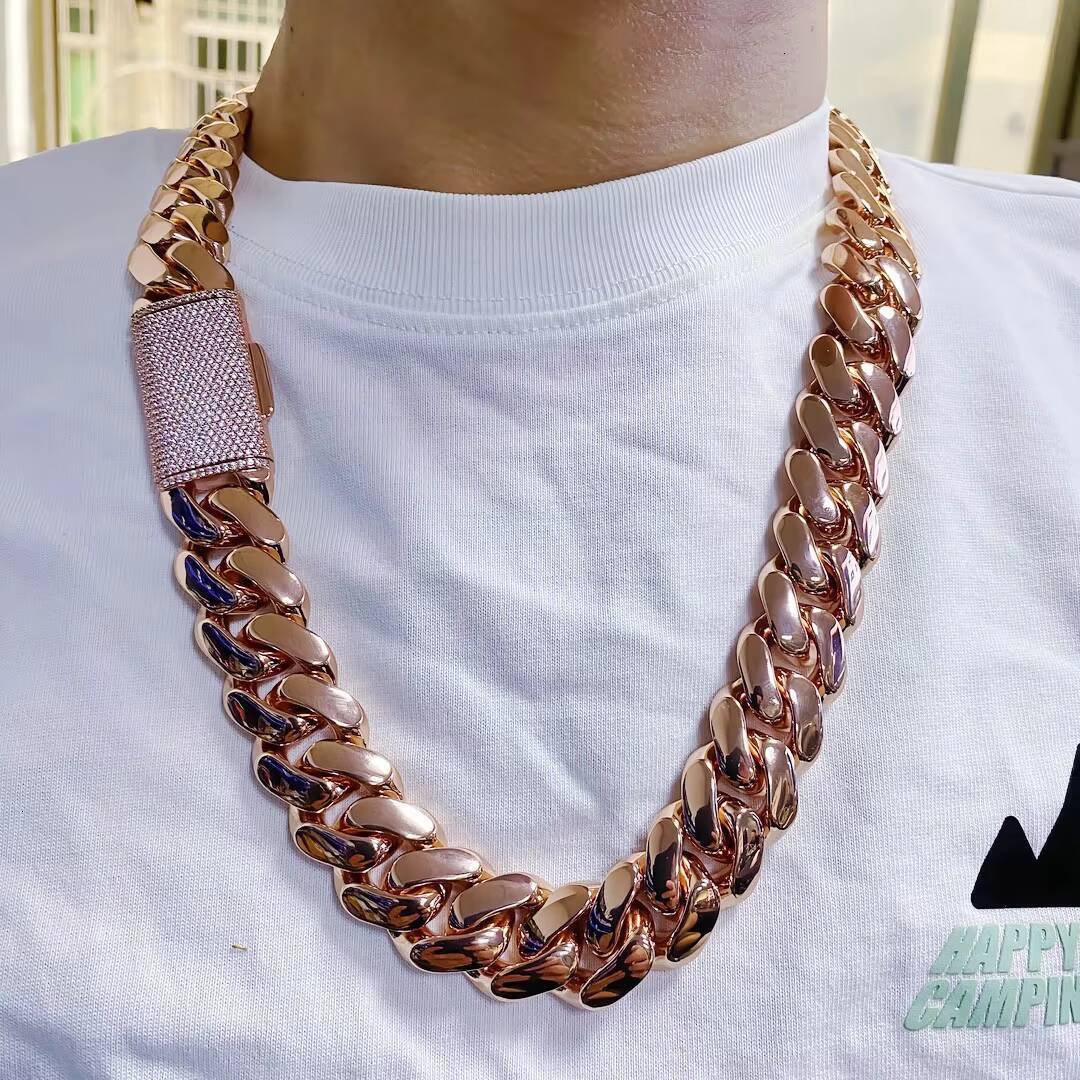 Customized Moissanite 20mm 14K Rose Gold Plated Cuban Chain 3D Clasp Miami Cuban Link Chain
