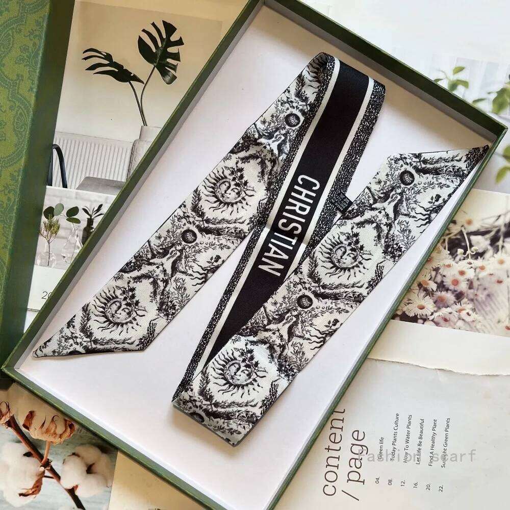 French New Versatile Tarot Black and White Plain Fashion Long Ribbon Small Scarf Decorative Bags 26Y0430