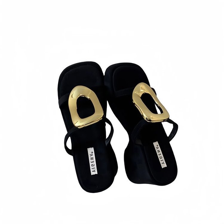 Free Shipping Designer Slippers Chic & Cozy Interior Slipper Collection from Trendsetting Fashion Label