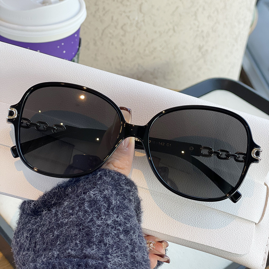 New Butterfly Retro Large Frame Designer Sunglasses For Women High-end Temperament Polarized Eyewear UV Protection Fashion Face Slimming Outdoor Stree