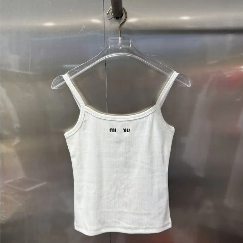 miu style Tank miustshirt Summer Womens Tops Luxury Designer Tanks Women Sleeveless Camis Shirt Short Tee Embroidery Woman Tshirts Backless miumlu Clothing sw