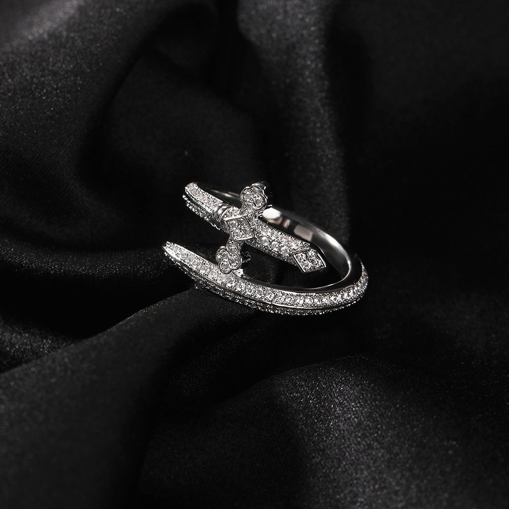 Designer Jewelry Hiphop microinlaid zirconia sword of justice vintage ring gold Unique trendy ring for men and women Luxury brand accessories