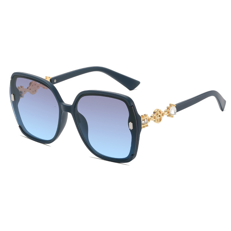 New Style Designer Sunglasses Large Frame UV Protection Eyewear For Women Outdoor Cycling Driving Beach Street Shooting Round Face Slimming Personalit