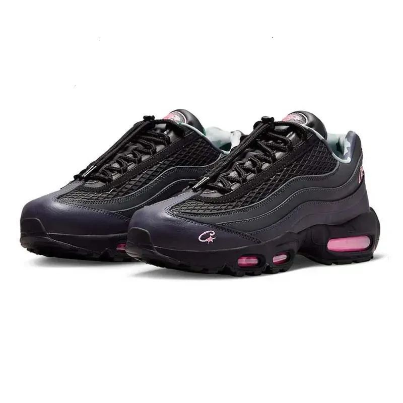 2025 Free Shipping Mens 95 95s Neon designer Running Shoes Classic Triple Black White Yellow Cool Grey Olive Midnight Navy Men Trainers Sports Sneaker