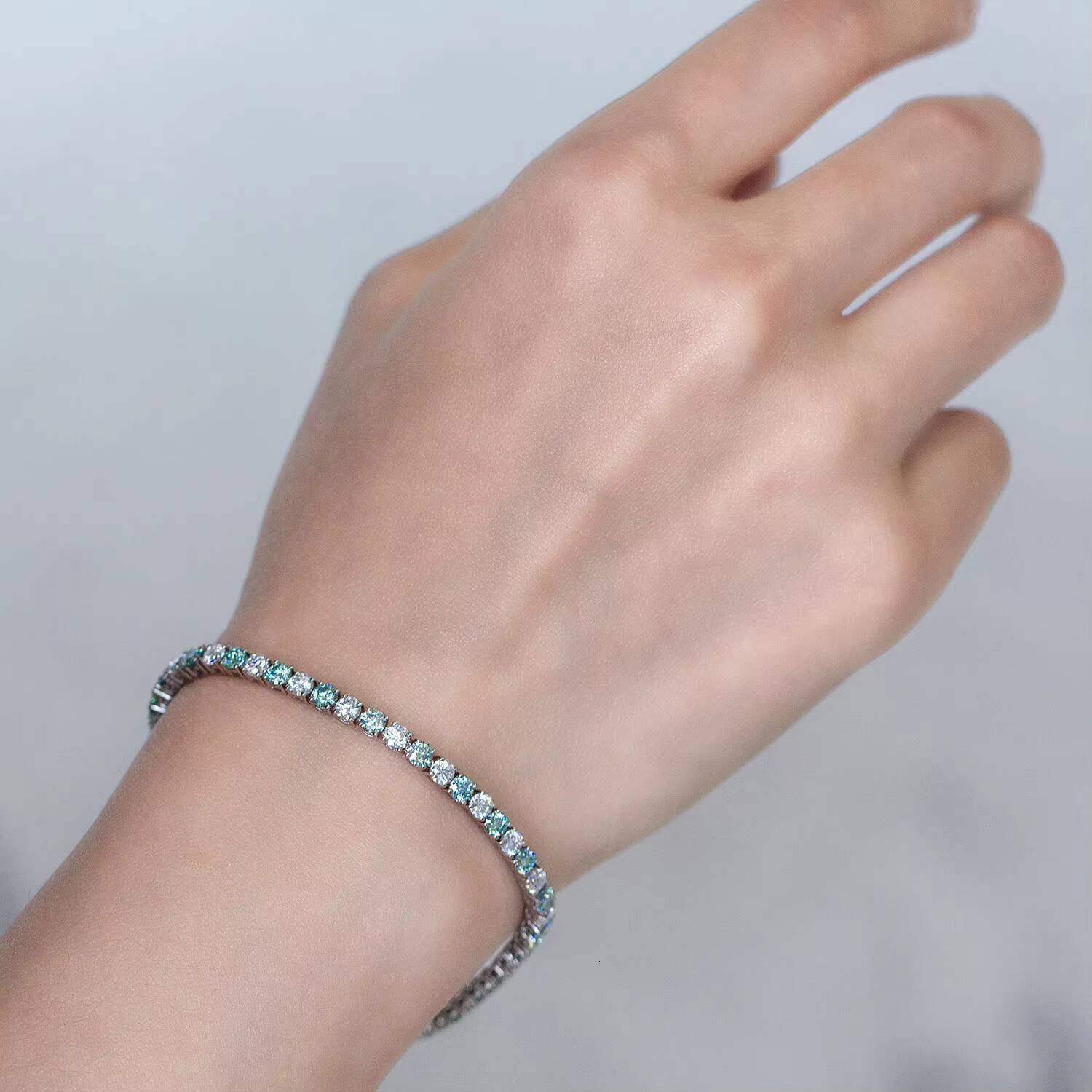 KIBO Hip Hop Jewelry 9K Gold 3mm 4mm Blue and White Color Iced Out Moissanite Tennis Bracelet - view 5