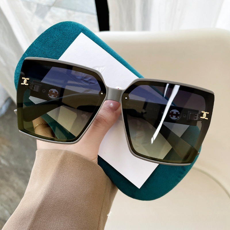 New High end Rimless Polarized Sunglasses Eyewear For Women Outdoor Cycling Driving Beach Street Shooting UV Protection Oversized Round Face Fashion S