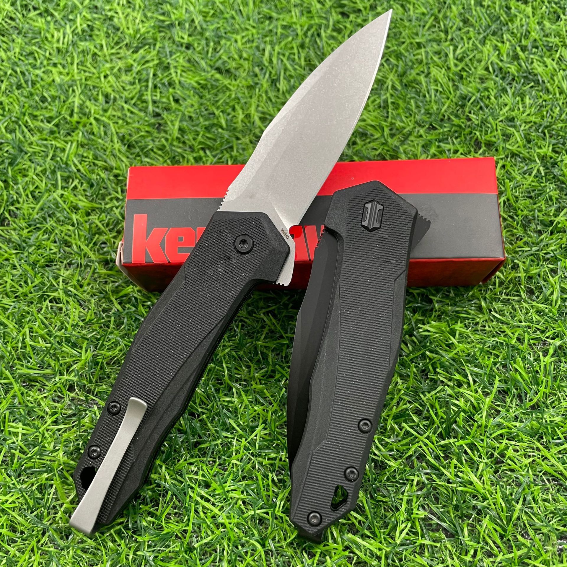 High Hardness Wilderness Survival D2 Blade Knife Outdoor Camping Hunting Combat Folding Knife Portable Adventure Pocket EDC Tool