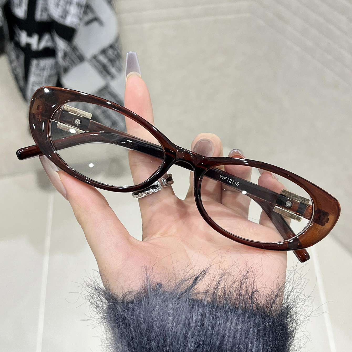 Fashion Street Style Designer Sunglasses Luxury Retro Outdoor Sports Cycling Glasses Sunscreen And UV Protection Trendy Brand Cat Eye Women's Sun