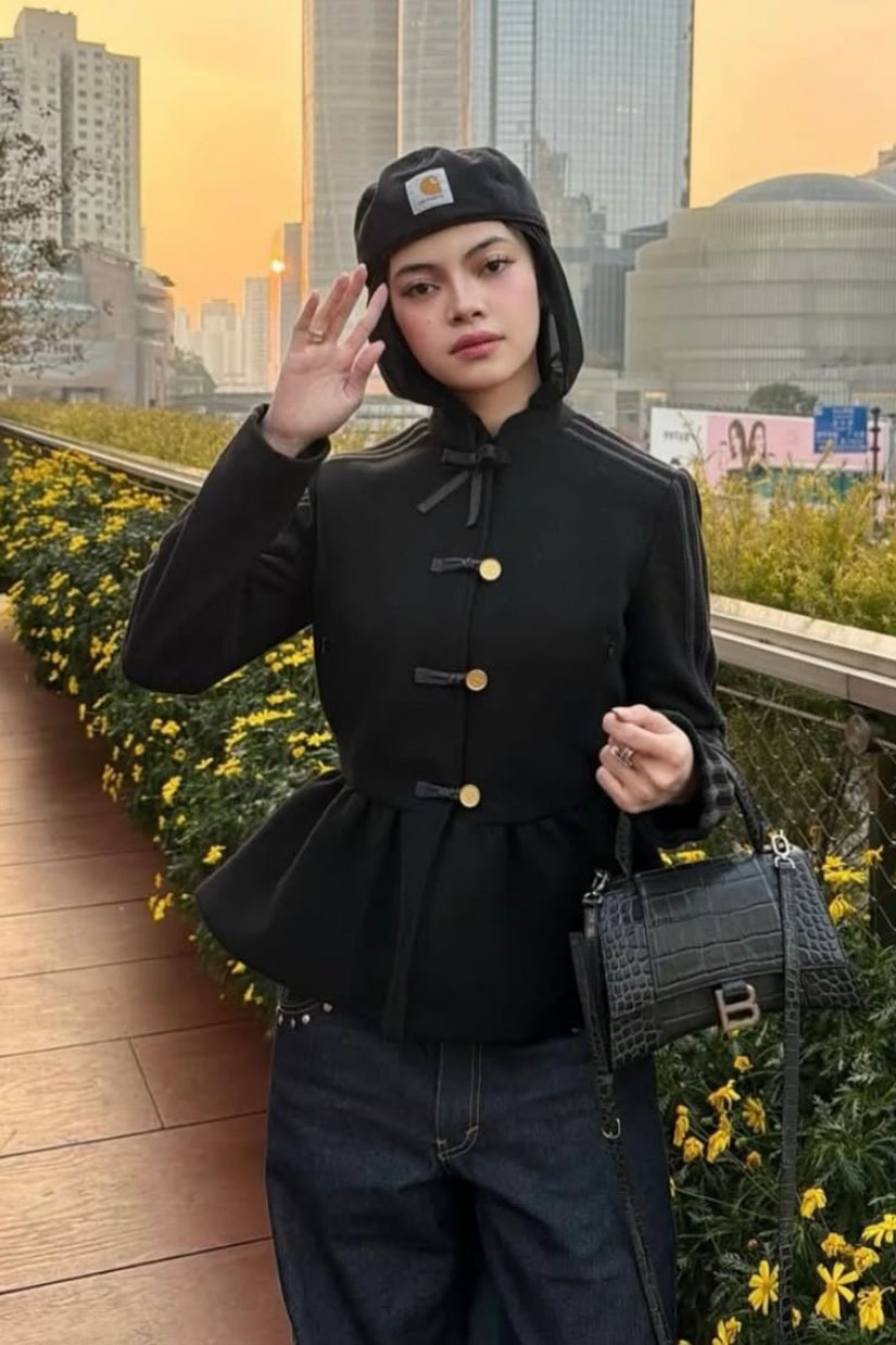2026 new Autumn/Winter New Chinese Style Button - decorated Three - stripe Set Retro Stand - collar Waist - cinching Ruffled Jacket Top