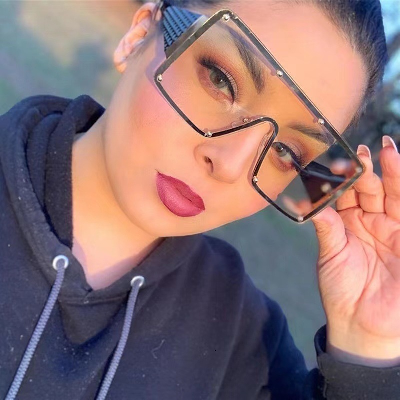 Designer Sunglasses Luxury Fashion Modern Large Frame Unisex Wide Edge European And American Street Hip Hop Sunglasses Outdoor Sunscreen Cycling Glass